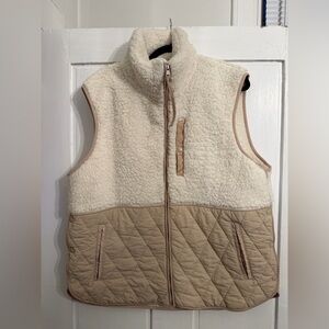 Abercrombie & Fitch Cream and Tan Vest
